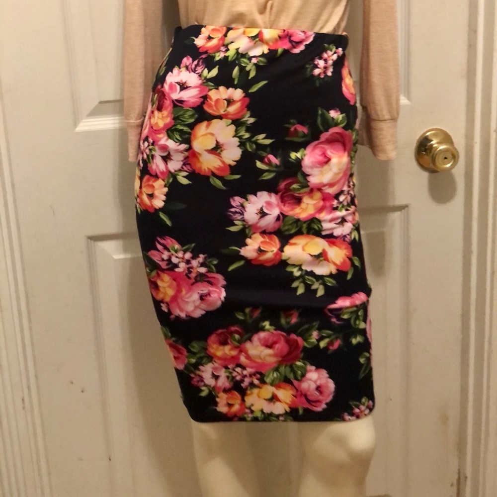 Floral Navy blue skirt